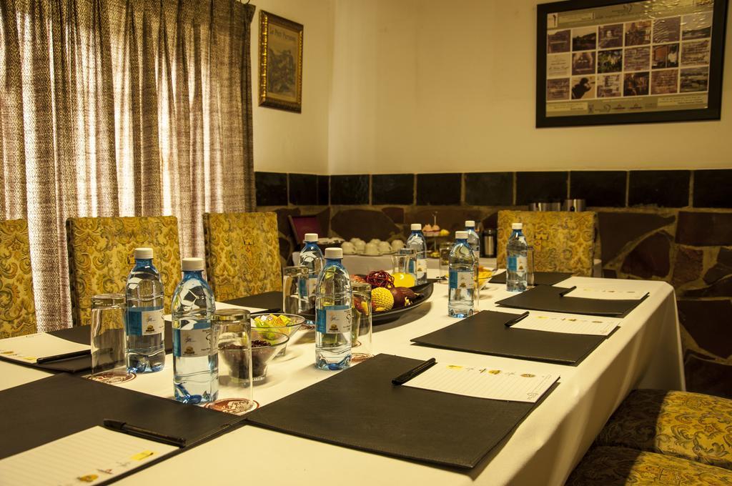 Kedar Heritage Lodge, Conference Centre & Spa Phokeng Dış mekan fotoğraf