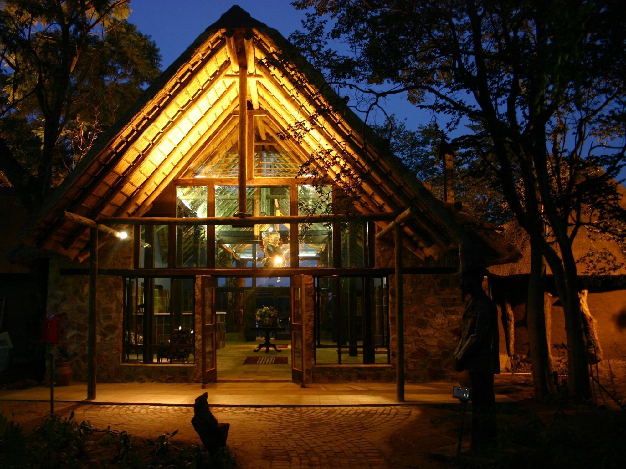 Kedar Heritage Lodge, Conference Centre & Spa Phokeng Dış mekan fotoğraf